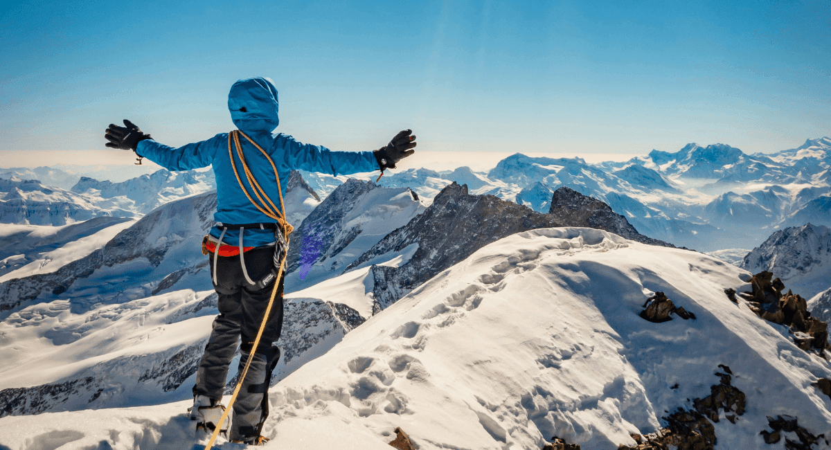 10 sommets pour débuter l'alpinisme en Europe | Hardloop Magazine